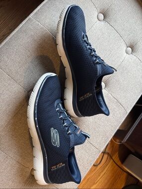 Skechers Men's Navy and White Slip-On Athletic Sneakers size 9